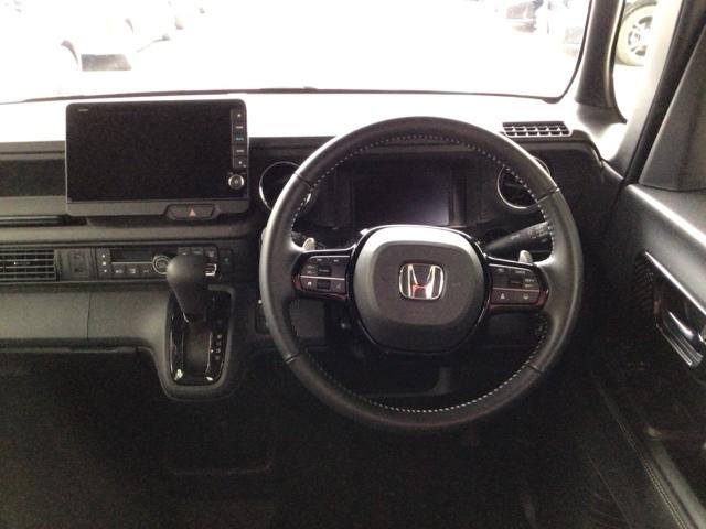 N-BOXカスタム ターボコーディネートスタイル ホンダ認定中古車2年保証付/HondaCONNECT/ナビ/ドラレコ/バックカメラ/CD/DVD/BlueTooth/両側電動スライドドア/シートヒーター/ETC/ターボ車 両側電動ドア Rカメラ(3枚目)