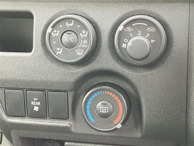ロングDX GLパッケージ 社外ディスプレイオーディオ CD DVD Bluetooth USB ビルトインETC 電動格納ミラー キーレスエントリー エアコン ドアバイザー 取扱説明書 シルバーマイカメタリック(10枚目)