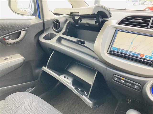 ハイブリッド・10thアニバーサリー 純正7型ナビ ETC ALPINE8型リアモニター クルコン 革巻ステアリング ECONスイッチ ヘッドライトレベライザー オートエアコン スマートキー スペアキー 電格ミラー ウインカーミラー(20枚目)