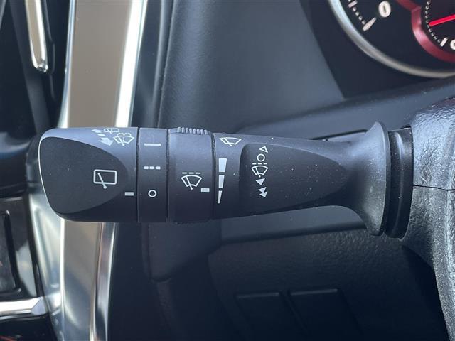 2.5S Aパッケージ トヨタセーフティセンス レーダークルコン LEDヘッドライト オートハイビーム 純正10型SDナビ BT CD DVD SD フルセグ Bカメラ 後席モニター 両側パワスラ 100V充電 革巻きステア(11枚目)