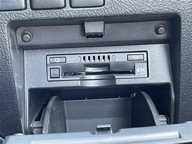 2.5S Aパッケージ トヨタセーフティセンス レーダークルコン LEDヘッドライト オートハイビーム 純正10型SDナビ BT CD DVD SD フルセグ Bカメラ 後席モニター 両側パワスラ 100V充電 革巻きステア(21枚目)