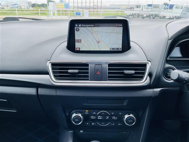 15S プロアクティブ スマートシティブレーキサポート BSM レーンキープ HUD クルコン 純正SDナビ BT USB CD DVD フルセグ Bカメラ ETC 革巻きステア パドルシフト ステリモ 純正18インチAW(3枚目)