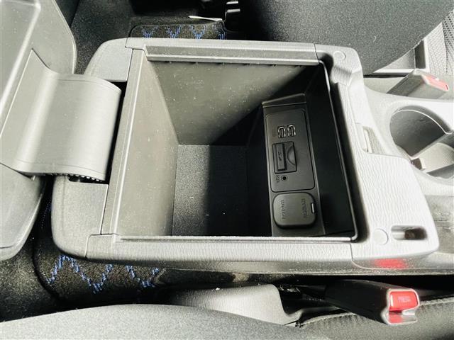 15S プロアクティブ スマートシティブレーキサポート BSM レーンキープ HUD クルコン 純正SDナビ BT USB CD DVD フルセグ Bカメラ ETC 革巻きステア パドルシフト ステリモ 純正18インチAW(25枚目)