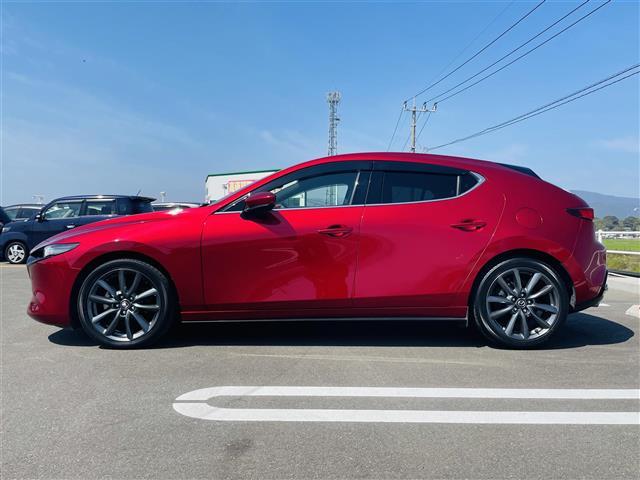 マツダ ＭＡＺＤＡ３ファストバック