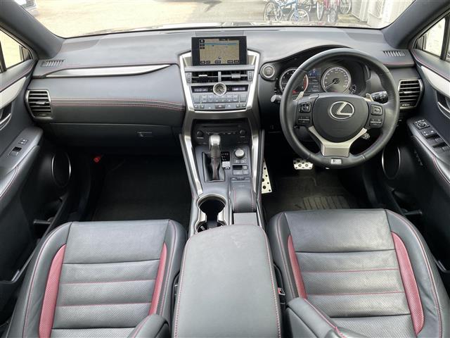 ＮＸ ＮＸ２００ｔ　Ｆスポーツ　◇パノラマルーフ◇黒革シート◇純正ナビゲーション・ＡＭ／ＦＭ／Ｂｌｕｅｔｏｏｔｈ／ＣＤ／ＤＶＤ／フルセグ・バックカメラ◇電動パーキングブレーキ◇オートホールド機能◇パワーバックドア◇パ（42枚目）