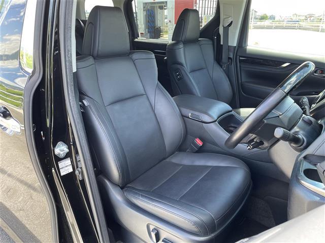 アルファード 2.5S Cパッケージ ◇ツインムーンルーフ◇黒革シート◇純正10インチSDナビ・フルセグTV/CD/DVD/SD/USB/Bluetooth◇純正12.1インチフリップダウンモニター◇バックカメラ◇ETC(17枚目)