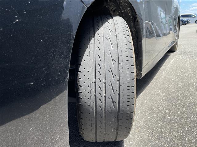 アルファード 2.5S Cパッケージ ◇ツインムーンルーフ◇黒革シート◇純正10インチSDナビ・フルセグTV/CD/DVD/SD/USB/Bluetooth◇純正12.1インチフリップダウンモニター◇バックカメラ◇ETC(31枚目)