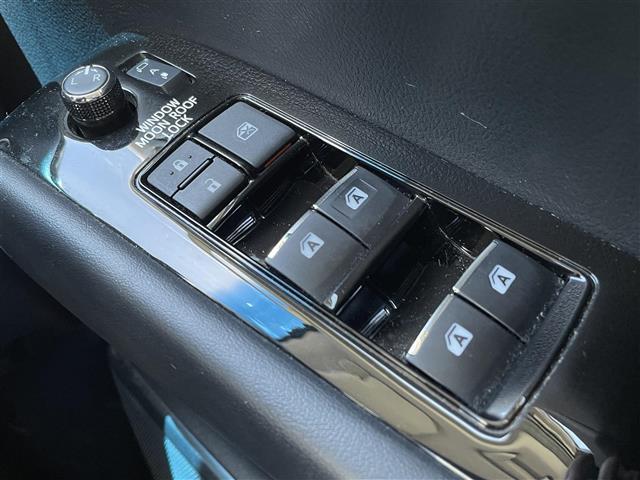 アルファード 2.5S Cパッケージ ◇ツインムーンルーフ◇黒革シート◇純正10インチSDナビ・フルセグTV/CD/DVD/SD/USB/Bluetooth◇純正12.1インチフリップダウンモニター◇バックカメラ◇ETC(37枚目)