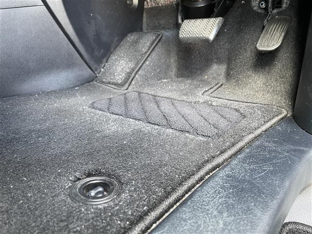 アルファード 2.5S Cパッケージ ◇ツインムーンルーフ◇黒革シート◇純正10インチSDナビ・フルセグTV/CD/DVD/SD/USB/Bluetooth◇純正12.1インチフリップダウンモニター◇バックカメラ◇ETC(38枚目)