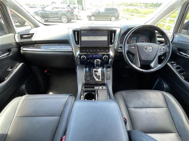 アルファード 2.5S Cパッケージ ◇ツインムーンルーフ◇黒革シート◇純正10インチSDナビ・フルセグTV/CD/DVD/SD/USB/Bluetooth◇純正12.1インチフリップダウンモニター◇バックカメラ◇ETC(42枚目)