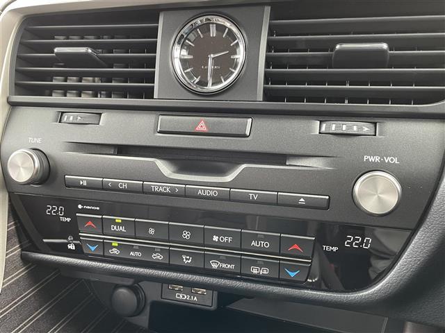 ＲＸ ＲＸ４５０ｈ　エレガントツアラー　純正１０型ナビ／プレミアムサウンドシステム／パノラマミックビューモニター／ドライブレコーダー／２０インチＡＷツインスポークスパッタリング塗装／３眼ＬＥＤヘッドライト／セミアニリンノーブルブラウ革シート（8枚目）
