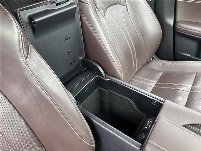 ＲＸ ＲＸ４５０ｈ　エレガントツアラー　純正１０型ナビ／プレミアムサウンドシステム／パノラマミックビューモニター／ドライブレコーダー／２０インチＡＷツインスポークスパッタリング塗装／３眼ＬＥＤヘッドライト／セミアニリンノーブルブラウ革シート（11枚目）