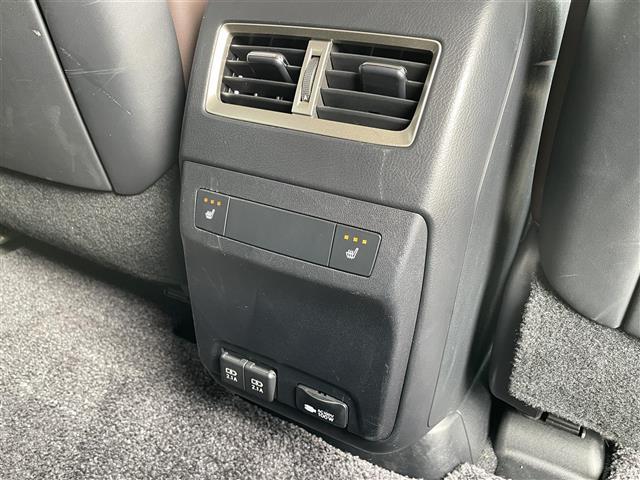 ＲＸ ＲＸ４５０ｈ　エレガントツアラー　純正１０型ナビ／プレミアムサウンドシステム／パノラマミックビューモニター／ドライブレコーダー／２０インチＡＷツインスポークスパッタリング塗装／３眼ＬＥＤヘッドライト／セミアニリンノーブルブラウ革シート（14枚目）