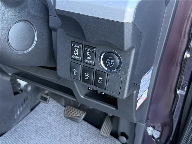 ピクシスメガ Ｌ　ＳＡＩＩ　◇純正ＳＤナビゲーション・ワンセグＴＶ／ＣＤ／ＳＤ／Ｂｌｕｅｔｏｏｔｈ◇バックカメラ◇ビルトインＥＴＣ◇両側パワースライドドア◇後席サンシェード◇ＩＳＯＦＩＸ対応◇ステアリングリモコン（3枚目）