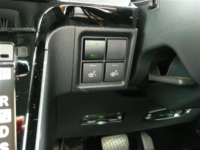 タント カスタムX 純正ナビ/両側電動ドア/ハーフレザーシート/フルセグTV/Bluetooth/DVD再生/HDMI/ipod/バックカメラ/ETC/スマートアシスト/衝突軽減ブレーキ/レーンキープアシスト(10枚目)