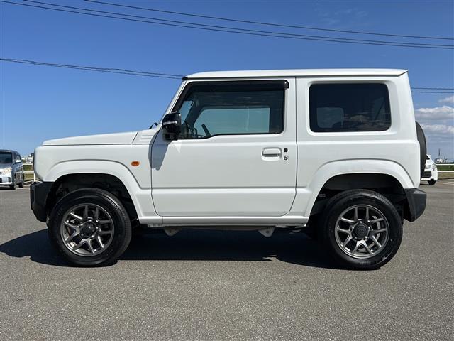 ジムニー XC ◇ワンオーナー◇5速マニュアルミッション◇パートタイム4WD◇純正8インチメモリーナビゲーション・フルセグTV/CD/DVD/SD/USB/Bluetooth◇バックカメラ◇前後ドライブレ(25枚目)