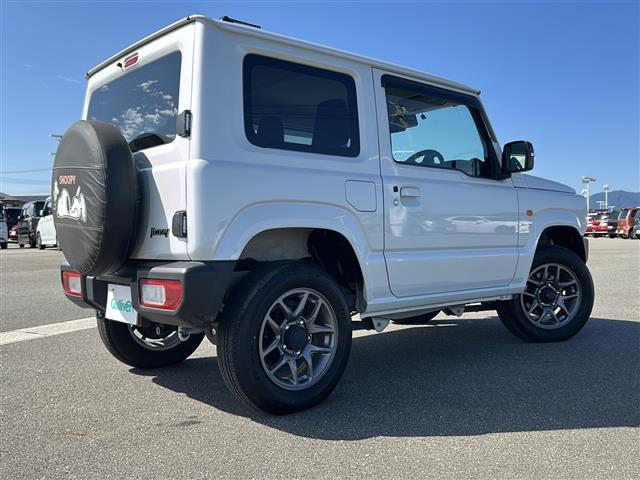 ジムニー XC ◇ワンオーナー◇5速マニュアルミッション◇パートタイム4WD◇純正8インチメモリーナビゲーション・フルセグTV/CD/DVD/SD/USB/Bluetooth◇バックカメラ◇前後ドライブレ(26枚目)