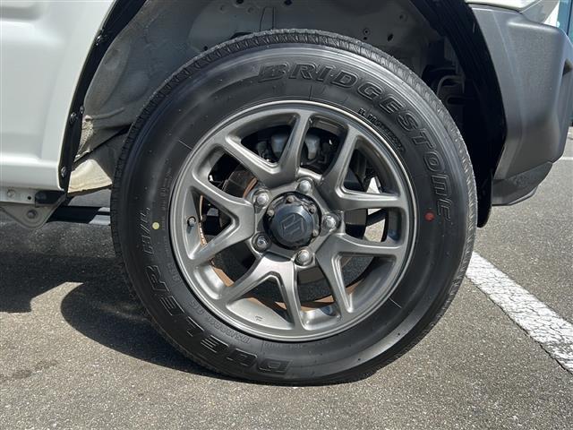 ジムニー XC ◇ワンオーナー◇5速マニュアルミッション◇パートタイム4WD◇純正8インチメモリーナビゲーション・フルセグTV/CD/DVD/SD/USB/Bluetooth◇バックカメラ◇前後ドライブレ(31枚目)