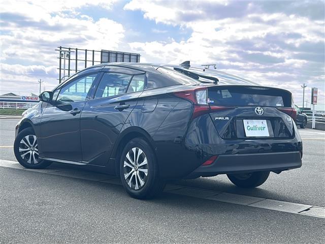 プリウス A ◇純正9インチSDナビゲーション・フルセグTV/CD/DVD/SD/USB/Bluetooth◇バックカメラ◇前方ドライブレコーダー◇ビルトインETC◇ヘッドアップディスプレイ(21枚目)