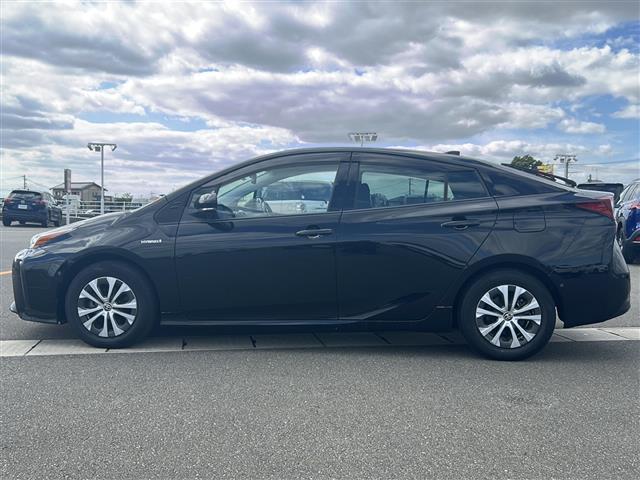 プリウス A ◇純正9インチSDナビゲーション・フルセグTV/CD/DVD/SD/USB/Bluetooth◇バックカメラ◇前方ドライブレコーダー◇ビルトインETC◇ヘッドアップディスプレイ(25枚目)