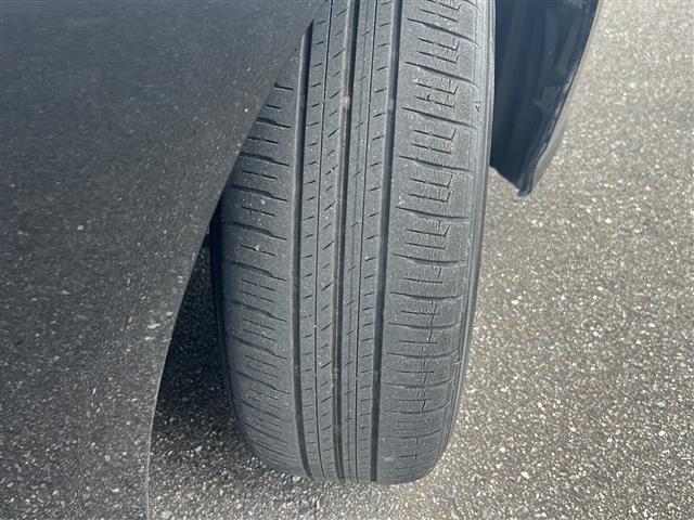 プリウス A ◇純正9インチSDナビゲーション・フルセグTV/CD/DVD/SD/USB/Bluetooth◇バックカメラ◇前方ドライブレコーダー◇ビルトインETC◇ヘッドアップディスプレイ(31枚目)