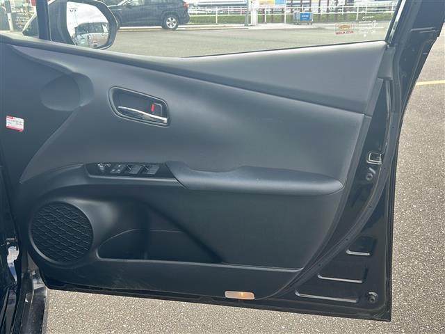 プリウス A ◇純正9インチSDナビゲーション・フルセグTV/CD/DVD/SD/USB/Bluetooth◇バックカメラ◇前方ドライブレコーダー◇ビルトインETC◇ヘッドアップディスプレイ(36枚目)