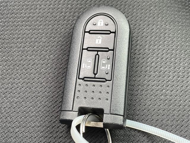 ルーミー カスタムG S ◇純正9インチSDナビゲーション・フルセグTV/CD/DVD/SD/Bluetooth◇バックカメラ◇ビルトインETC◇両側パワースライドドア◇後席サンシェード◇ISOFIX対応(15枚目)