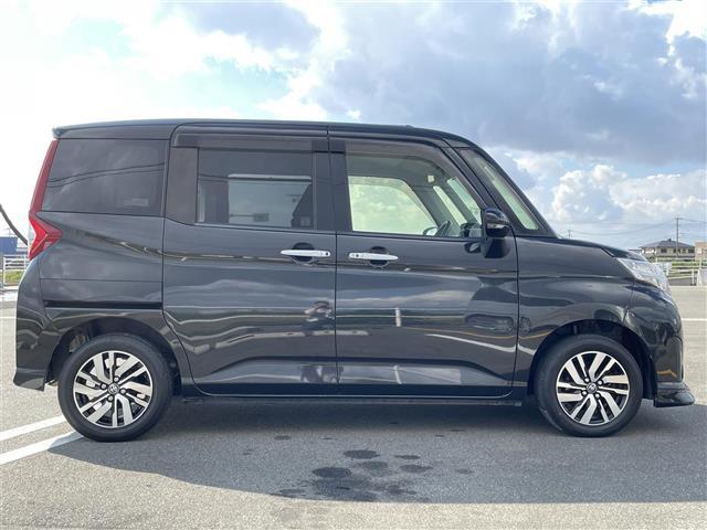 ルーミー カスタムG S ◇純正9インチSDナビゲーション・フルセグTV/CD/DVD/SD/Bluetooth◇バックカメラ◇ビルトインETC◇両側パワースライドドア◇後席サンシェード◇ISOFIX対応(25枚目)