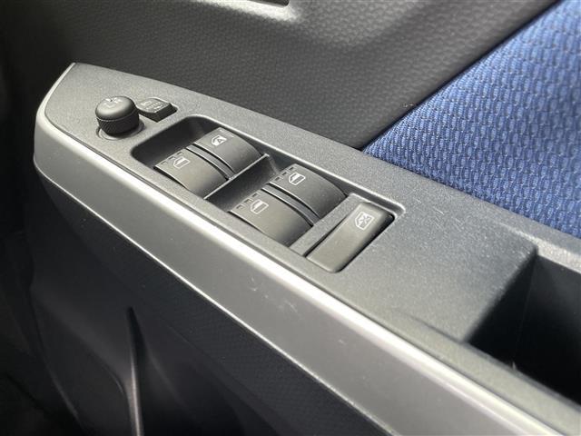 ルーミー カスタムG S ◇純正9インチSDナビゲーション・フルセグTV/CD/DVD/SD/Bluetooth◇バックカメラ◇ビルトインETC◇両側パワースライドドア◇後席サンシェード◇ISOFIX対応(36枚目)