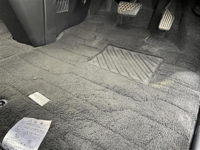 ルーミー カスタムG S ◇純正9インチSDナビゲーション・フルセグTV/CD/DVD/SD/Bluetooth◇バックカメラ◇ビルトインETC◇両側パワースライドドア◇後席サンシェード◇ISOFIX対応(38枚目)