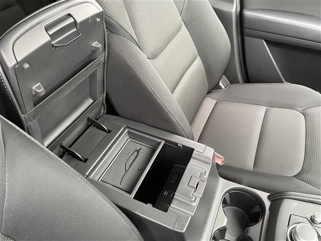 CX-5 XD スマートエディション ◇純正10.25インチSDナビゲーション・フルセグTV/AM/FM/USB/Bluetooth◇360°ビュー・モニター◇前後ドライブレコーダー◇電子パーキングブレーキ・AUTO HOLD機(12枚目)