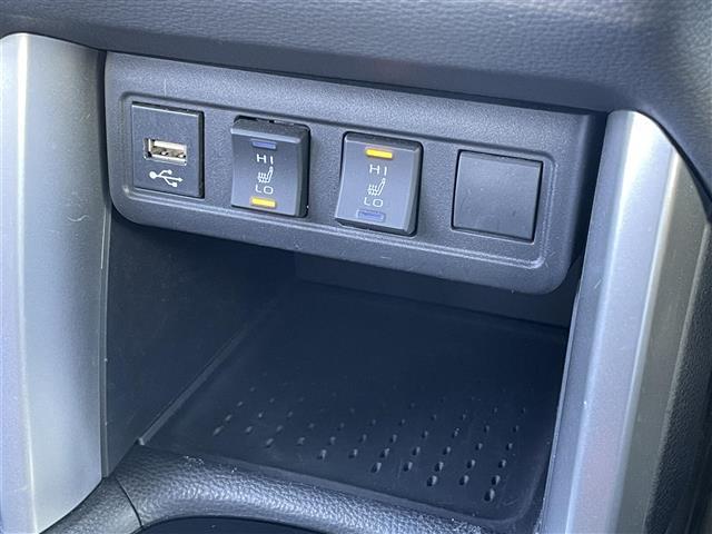 カローラクロス Z ◇純正9インチディスプレイオーディオ・AM/FM/USB/Bluetooth◇パノラミックビューモニター◇ETC◇パワーバックドア(予約ロック機能付)◇電子パーキングブレーキ(8枚目)