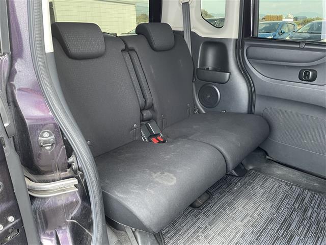 N-BOXカスタム G・Lパッケージ ◇社外メモリーナビゲーション・フルセグTV/CD/DVD/SD/Bluetooth◇バックカメラ◇ビルトインETC◇横滑り防止装置◇片側パワースライドドア◇後席サンシェード◇ISOFIX(17枚目)