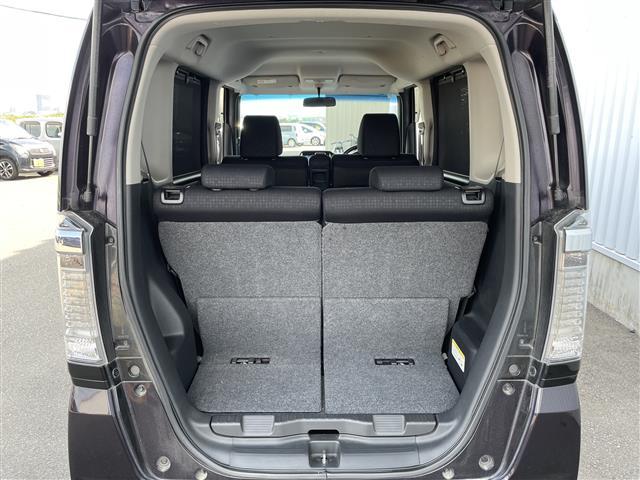 N-BOXカスタム G・Lパッケージ ◇社外メモリーナビゲーション・フルセグTV/CD/DVD/SD/Bluetooth◇バックカメラ◇ビルトインETC◇横滑り防止装置◇片側パワースライドドア◇後席サンシェード◇ISOFIX(19枚目)