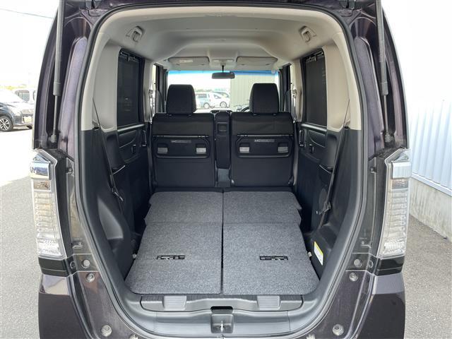 N-BOXカスタム G・Lパッケージ ◇社外メモリーナビゲーション・フルセグTV/CD/DVD/SD/Bluetooth◇バックカメラ◇ビルトインETC◇横滑り防止装置◇片側パワースライドドア◇後席サンシェード◇ISOFIX(20枚目)