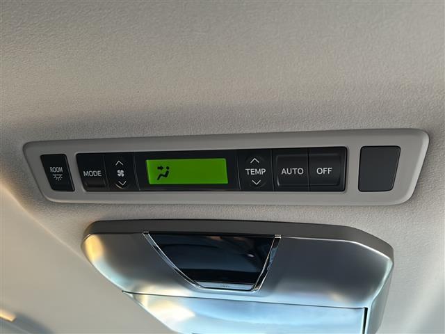 ヴェルファイア 2.4Z ◇ワンオーナー◇純正ナビゲーションワンセグTV/AM/FM/CD/DVD◇バックカメラ◇後席フリップダウンモニター◇ドライブレコーダー◇ETC◇片側パワースライドドア◇オットマン(14枚目)