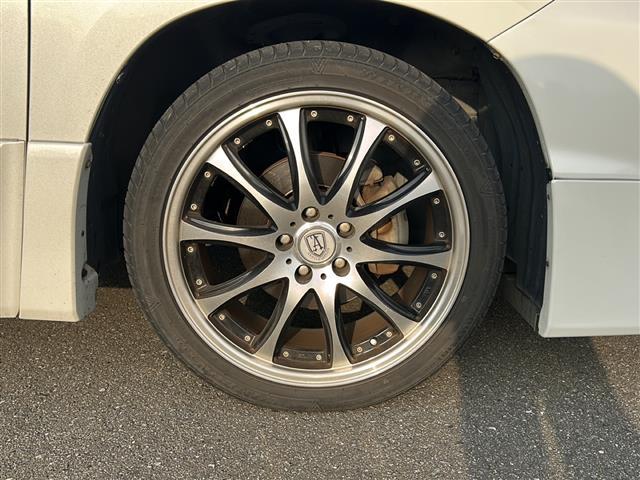 ヴェルファイア 2.4Z ◇ワンオーナー◇純正ナビゲーションワンセグTV/AM/FM/CD/DVD◇バックカメラ◇後席フリップダウンモニター◇ドライブレコーダー◇ETC◇片側パワースライドドア◇オットマン(28枚目)