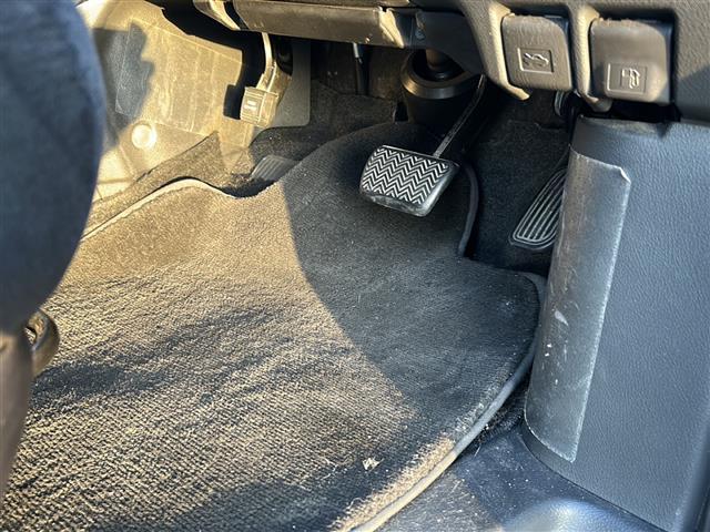 ヴェルファイア 2.4Z ◇ワンオーナー◇純正ナビゲーションワンセグTV/AM/FM/CD/DVD◇バックカメラ◇後席フリップダウンモニター◇ドライブレコーダー◇ETC◇片側パワースライドドア◇オットマン(38枚目)