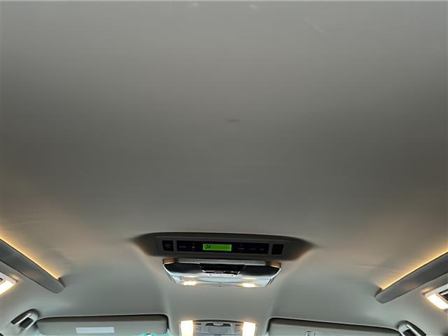 ヴェルファイア 2.4Z ◇ワンオーナー◇純正ナビゲーションワンセグTV/AM/FM/CD/DVD◇バックカメラ◇後席フリップダウンモニター◇ドライブレコーダー◇ETC◇片側パワースライドドア◇オットマン(39枚目)