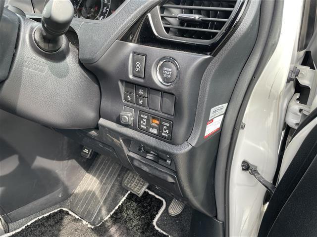 ヴォクシー ZS 煌II 純正ナビ Bluetooth DVD フルセグテレビ バックカメラ フリップダウンモニター ビルトインETC ドラレコ 革巻きステアリング ステリモ 両側パワスラ LEDヘッドライト オートハイビーム(5枚目)