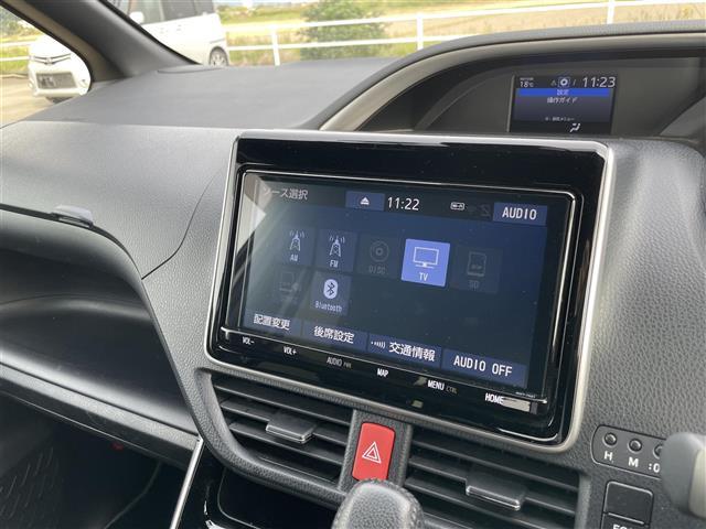 ヴォクシー ZS 煌II 純正ナビ Bluetooth DVD フルセグテレビ バックカメラ フリップダウンモニター ビルトインETC ドラレコ 革巻きステアリング ステリモ 両側パワスラ LEDヘッドライト オートハイビーム(8枚目)