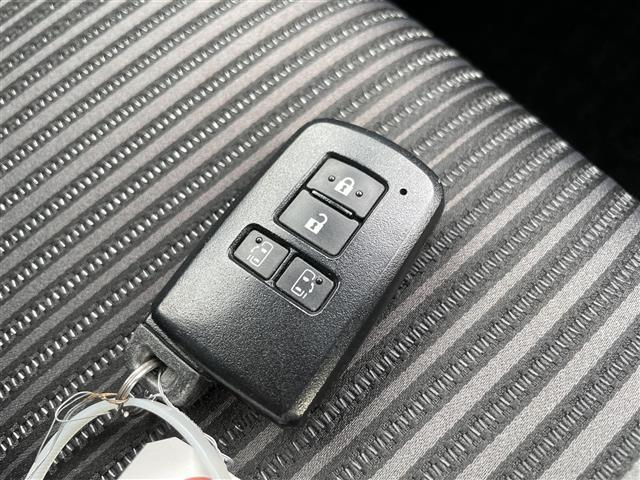 ヴォクシー ZS 煌II 純正ナビ Bluetooth DVD フルセグテレビ バックカメラ フリップダウンモニター ビルトインETC ドラレコ 革巻きステアリング ステリモ 両側パワスラ LEDヘッドライト オートハイビーム(12枚目)