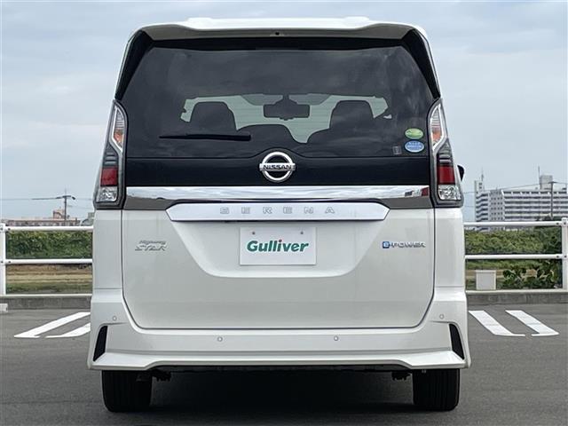 セレナ e-パワー ハイウェイスターV 純正ナビゲーション アラウンドビューモニター フリップダウンモニター プロパイロット インテリジェントルームミラー 両側パワースライドドア 革巻きステアリング ステアリングリモコン ハンドルヒーター(27枚目)