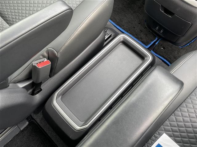 セレナ e-パワー ハイウェイスターV 純正ナビゲーション アラウンドビューモニター フリップダウンモニター プロパイロット インテリジェントルームミラー 両側パワースライドドア 革巻きステアリング ステアリングリモコン ハンドルヒーター(38枚目)