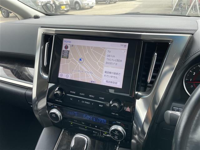 アルファード 2.5S Cパッケージ 純正ナビ バックカメラ ツインムーンルーフ フリップダウンモニター デジタルインナーミラー 100V電源両側パワースライドドア パワーバックドア ベンチレーション ハンドルヒーター ETC2.0(8枚目)