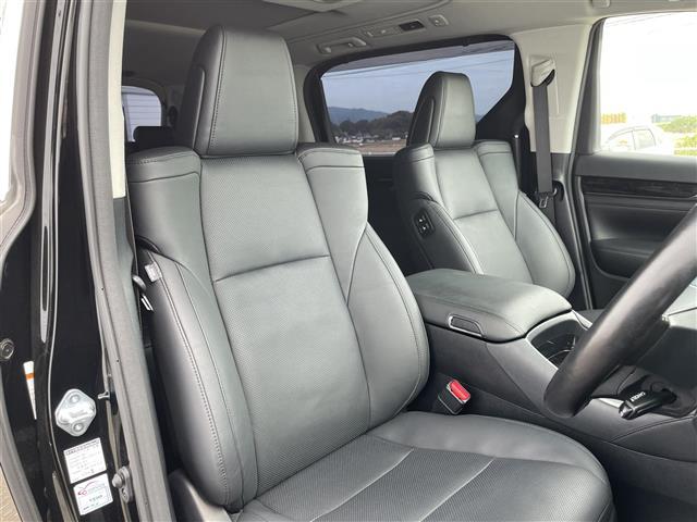 アルファード 2.5S Cパッケージ 純正ナビ バックカメラ ツインムーンルーフ フリップダウンモニター デジタルインナーミラー 100V電源両側パワースライドドア パワーバックドア ベンチレーション ハンドルヒーター ETC2.0(17枚目)