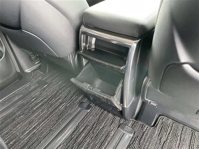 アルファード 2.5S Cパッケージ 純正ナビ バックカメラ ツインムーンルーフ フリップダウンモニター デジタルインナーミラー 100V電源両側パワースライドドア パワーバックドア ベンチレーション ハンドルヒーター ETC2.0(35枚目)