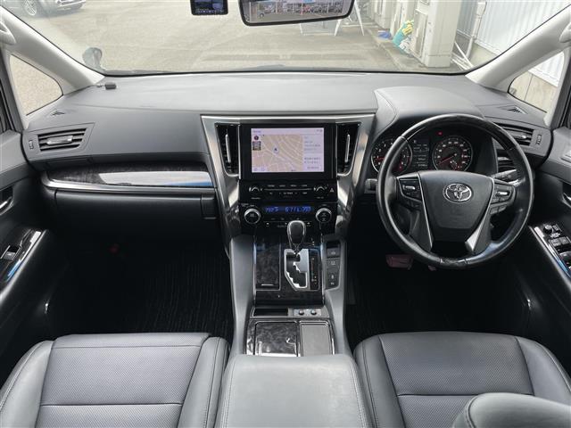 アルファード 2.5S Cパッケージ 純正ナビ バックカメラ ツインムーンルーフ フリップダウンモニター デジタルインナーミラー 100V電源両側パワースライドドア パワーバックドア ベンチレーション ハンドルヒーター ETC2.0(42枚目)