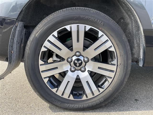 デリカD:5 G パワーパッケージ 4WD 社外ナビ フリップダウンモニター アラウンドビューモニター電動サイドステップ 電子パーキングブレーキ シートヒーター パワーシート 両側パワースライドドア パワーバックドア MTモード付AT(28枚目)