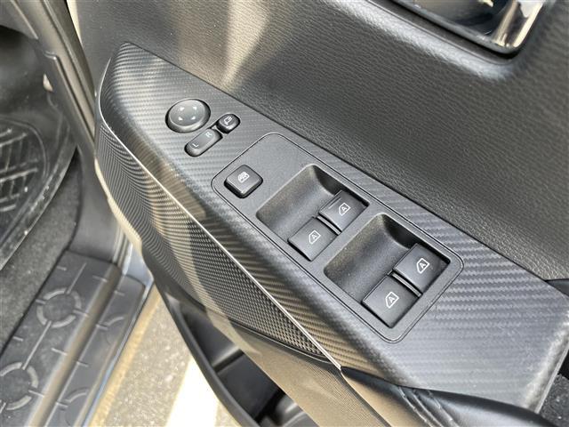 デリカD:5 G パワーパッケージ 4WD 社外ナビ フリップダウンモニター アラウンドビューモニター電動サイドステップ 電子パーキングブレーキ シートヒーター パワーシート 両側パワースライドドア パワーバックドア MTモード付AT(33枚目)